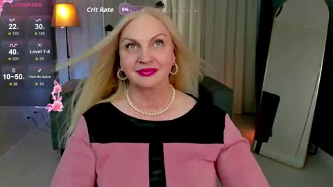 Snapshot of nina_deville chatting on 09-10-25, 09:09 Nina online show from 09-10-25, 09:09