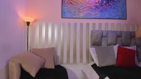 nina_glow_ online show from 02-25-26, 11:42