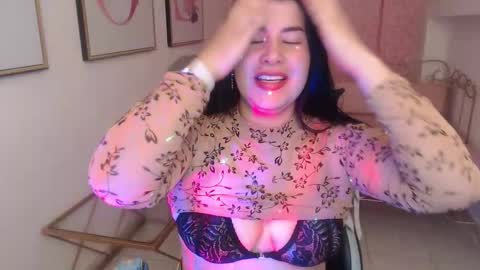 Snapshot of nina_harpper_ chatting on 12-02-25, 01:05 Nina online show from 12-02-25, 01:05