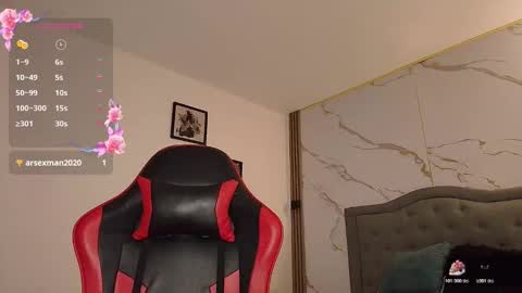 Snapshot of nina_rouge7 chatting on 11-29-25, 04:21 N I N A online show from 11-29-25, 04:21