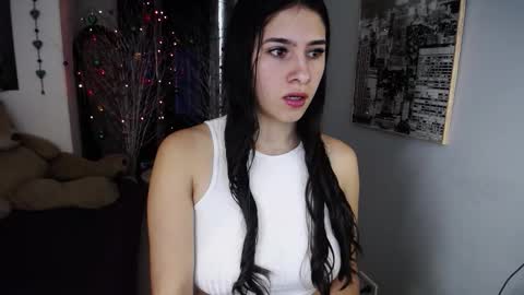 Nina online show from 12-17-25, 12:33