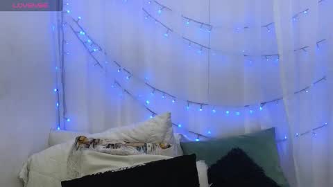 Ninaa fox online show from 03-14-26, 02:55