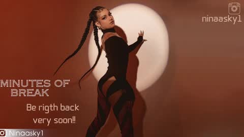 Snapshot of ninaa_sky chatting on 01-23-25, 04:26    online show from 01-23-25, 04:26