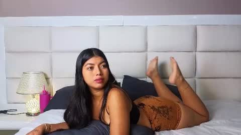 ninaluxx online show from 06-09-26, 02:17