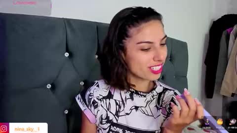 Snapshot of ninasky19 chatting on 11-14-25, 11:57 ninasky19 online show from 11-14-25, 11:57