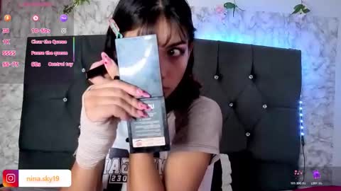 Snapshot of ninasky19 chatting on 02-25-26, 08:07 ninasky19 online show from 02-25-26, 08:07