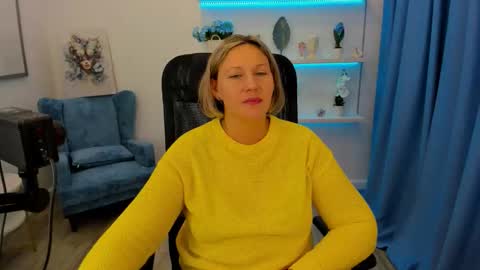 ninastarle online show from 10-04-25, 11:41