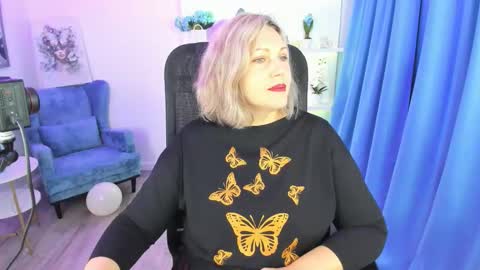 ninastarle online show from 12-01-25, 04:28