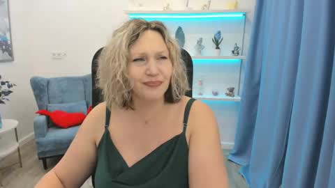 ninastarle online show from 05-26-26, 11:50