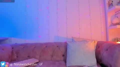 Snapshot of ninawinchester chatting on 05-20-26, 03:45 Nina online show from 05-20-26, 03:45