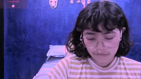 Nina online show from 01-16-26, 10:36