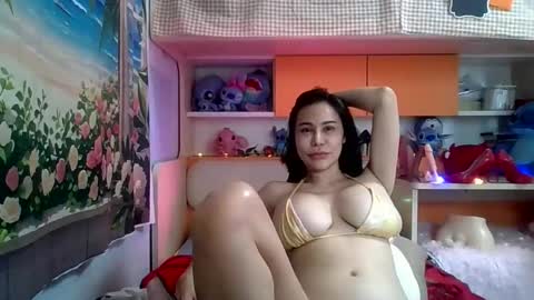SunnyNatalie Wang online show from 05-04-26, 08:21