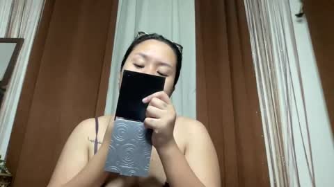 nini_luvskorn online show from 04-10-26, 11:04
