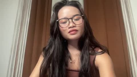 nini_luvskorn online show from 06-11-26, 01:09
