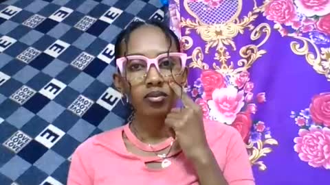 ninie246746 online show from 07-07-26, 07:23
