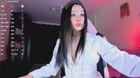 Snapshot of ninjahun chatting on 12-10-24, 08:27 Yumi ig yumibaee online show from 12-10-24, 08:27