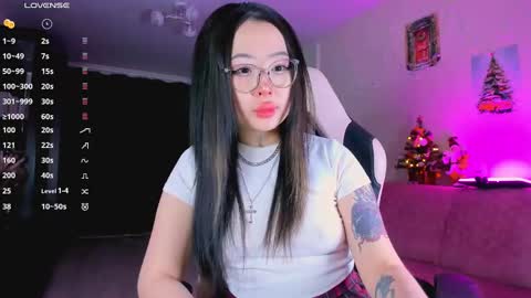 Snapshot of ninjahun chatting on 12-19-24, 08:02 Yumi ig yumibaee online show from 12-19-24, 08:02