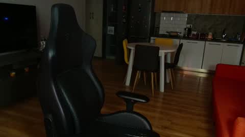 Snapshot of nitroshade chatting on 01-05-25, 02:06 nitroshade online show from 01-05-25, 02:06