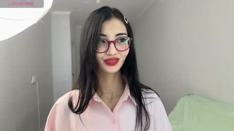 Snapshot of niufrommacau chatting on 05-18-26, 05:46 Niu online show from 05-18-26, 05:46