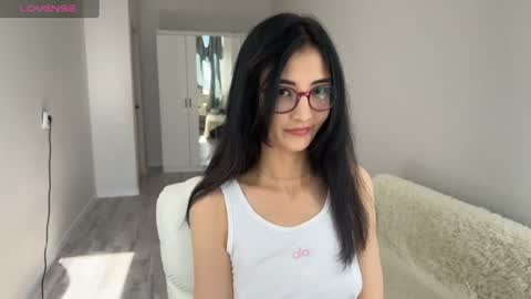 Snapshot of niufrommacau chatting on 06-11-26, 03:15 Niu online show from 06-11-26, 03:15