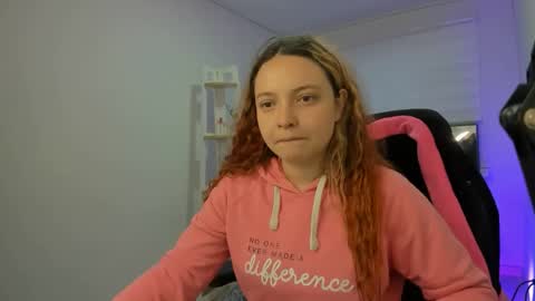 nixy_fresa online show from 10-15-25, 11:10