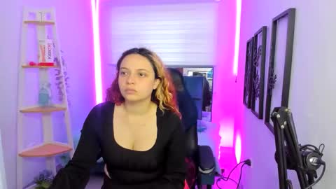 nixy_fresa online show from 10-21-25, 11:22