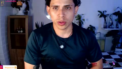Snapshot of no_face_69 chatting on 07-22-26, 02:03 x online show from 07-22-26, 02:03