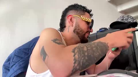 noa_bonucci online show from 09-17-25, 02:08