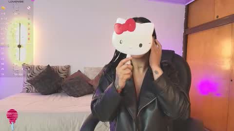 Snapshot of noa_megan chatting on 10-10-25, 12:15 Gaby Megan Juliana online show from 10-10-25, 12:15