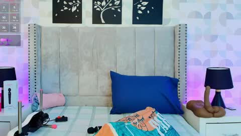 NATHALIA MORENO online show from 04-01-26, 01:41