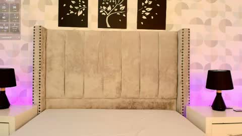 NATHALIA MORENO online show from 05-15-26, 12:23