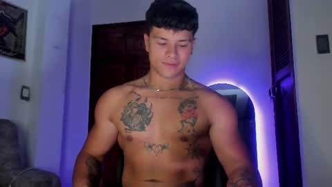 noah_223 online show from 06-17-26, 04:37