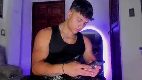 noah_223 online show from 06-26-26, 04:17