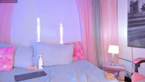 Sara  online show from 02-04-25, 01:02