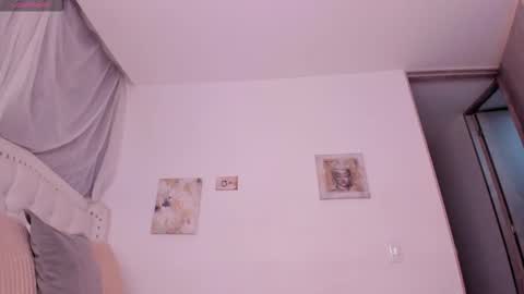 Sara  online show from 09-29-25, 11:31