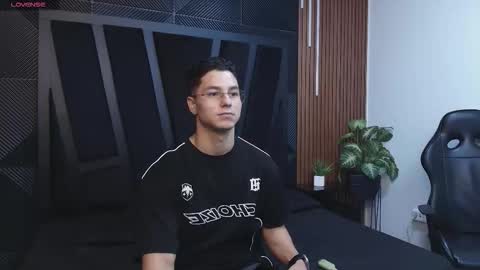 Noah online show from 02-01-26, 03:43