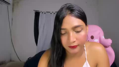 Snapshot of noah_cute18 chatting on 09-23-25, 08:56 Noah online show from 09-23-25, 08:56