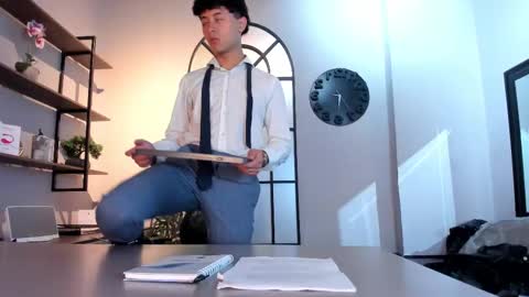 noah_dupont_ online show from 09-25-25, 07:28