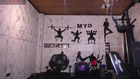 noah_dupont_ online show from 11-02-25, 11:34