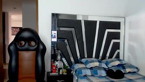 Snapshot of noah_harris01 chatting on 04-01-26, 12:06 Noah Harris01 online show from 04-01-26, 12:06