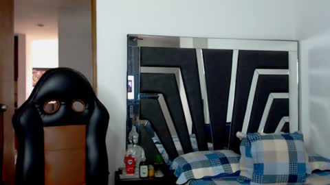 Noah Harris01 online show from 06-13-26, 02:59