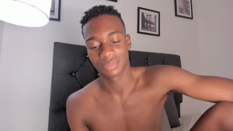 noah_johes online show from 03-18-26, 03:42