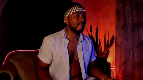 Noah online show from 12-21-24, 05:25