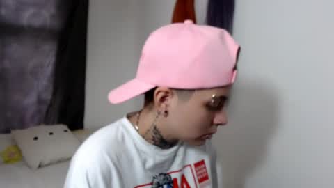 Snapshot of noah_martini chatting on 02-11-25, 05:07 noah hehim online show from 02-11-25, 05:07