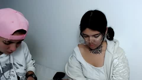 Snapshot of noah_martini chatting on 02-12-25, 11:51 noah hehim online show from 02-12-25, 11:51