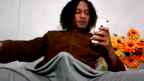 Snapshot of noah_miller7 chatting on 06-30-26, 12:28 Noah Millers online show from 06-30-26, 12:28