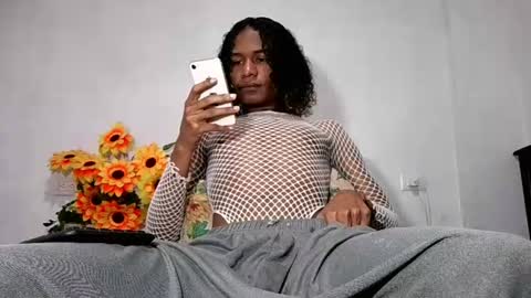 Snapshot of noah_miller7 chatting on 07-11-26, 07:16 Noah Millers online show from 07-11-26, 07:16