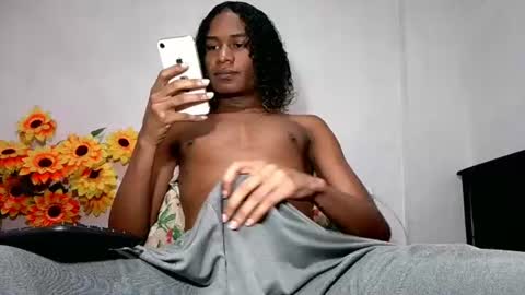 Snapshot of noah_miller7 chatting on 07-19-26, 06:55 Noah Millers online show from 07-19-26, 06:55