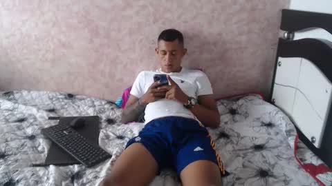 Noah online show from 01-24-25, 04:06