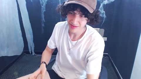 Snapshot of noah_sokolov chatting on 10-31-25, 03:02 noah_sokolov online show from 10-31-25, 03:02